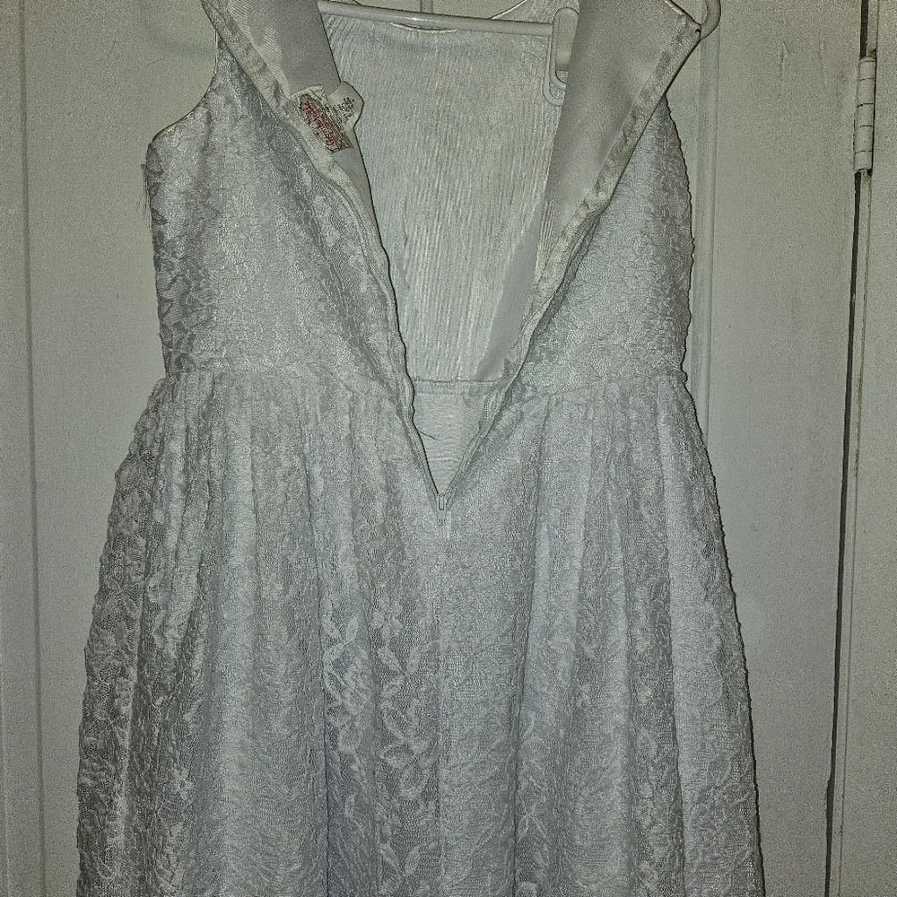 Cinderella Couture Child's 12 Lace Dress white - Picture 3 of 4